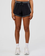 Black-Reflective