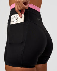 Black-Candy Pink