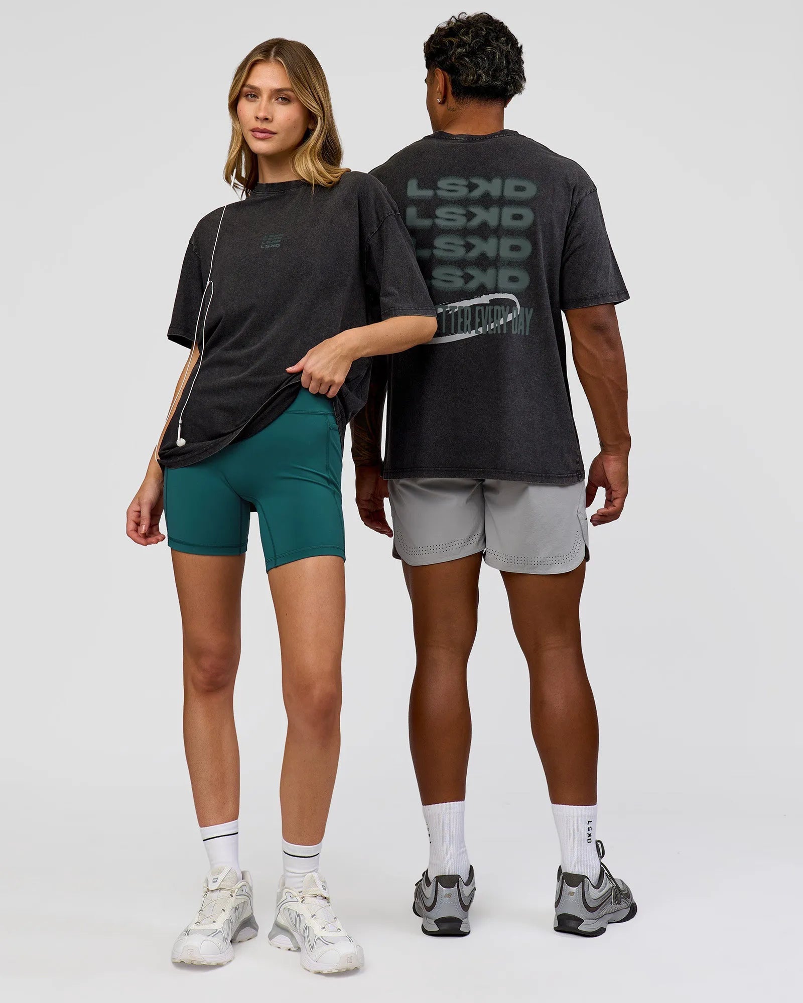 Black Washed-Carbon Green