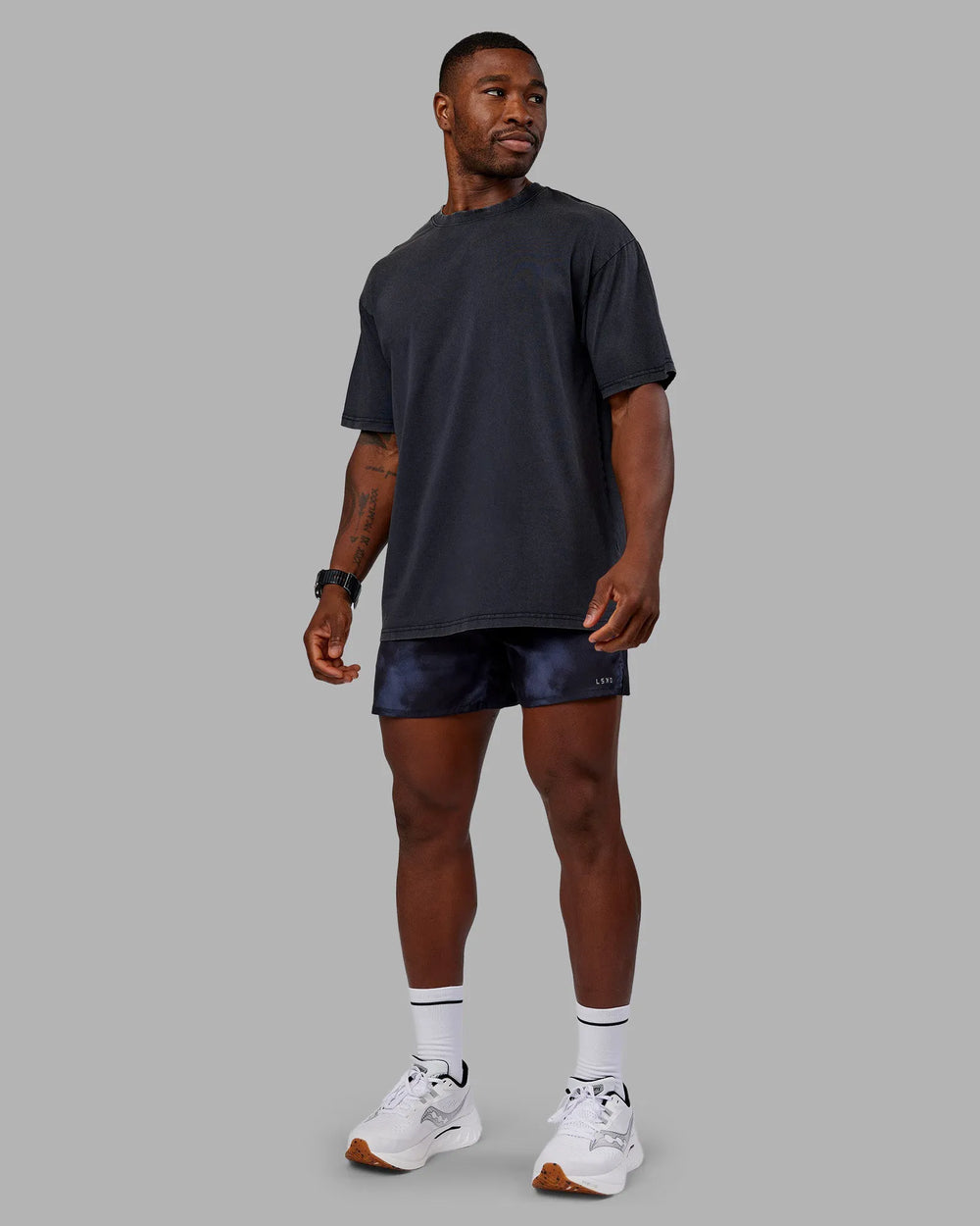 Black Washed-Circular Gray