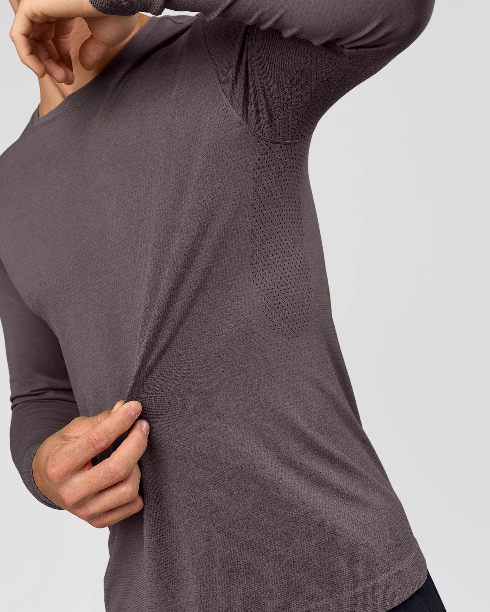 AeroFLX+ Seamless Long Sleeve Tee (Set in Sleeve) - Duskstone/Duskstone