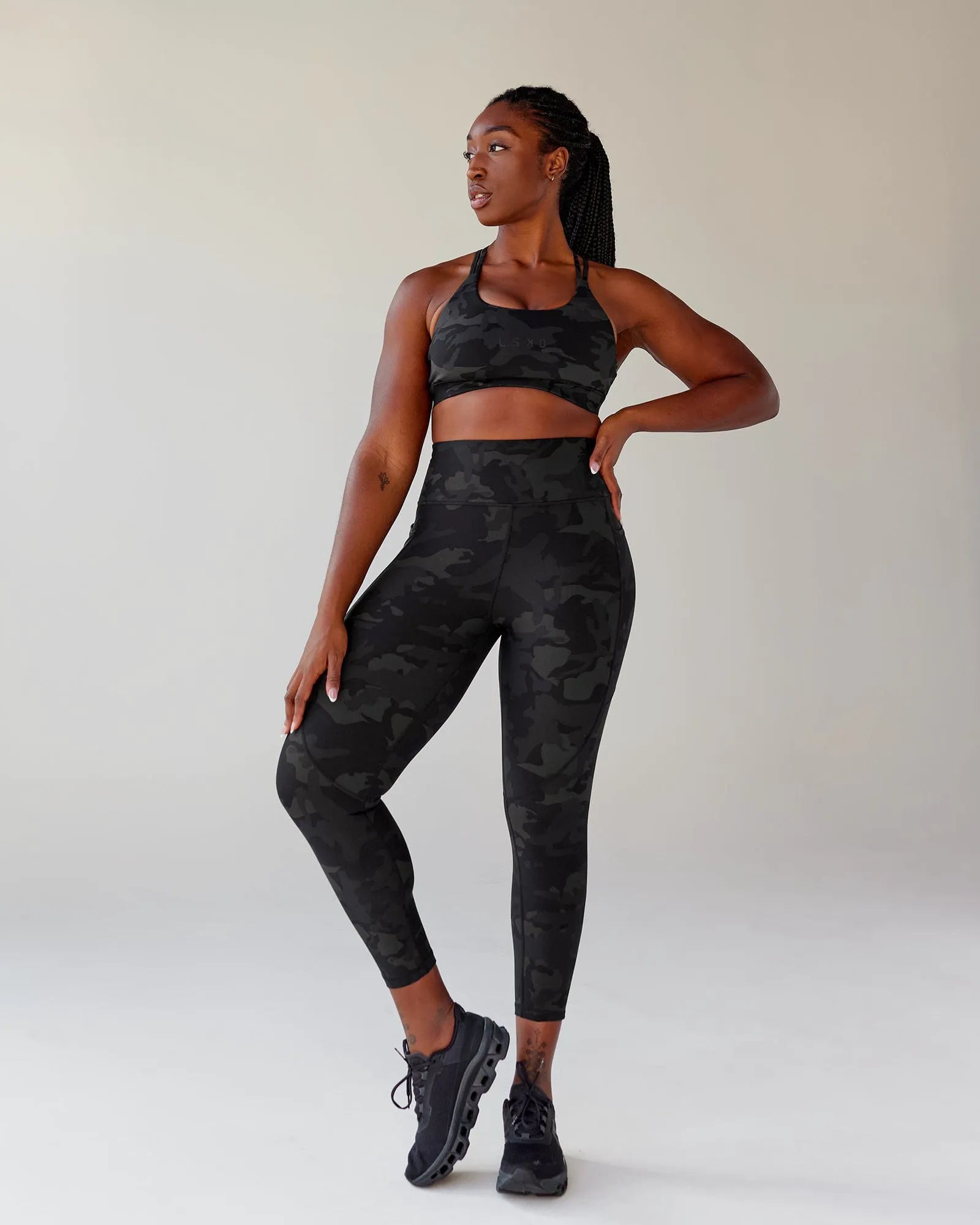 Black-Camo