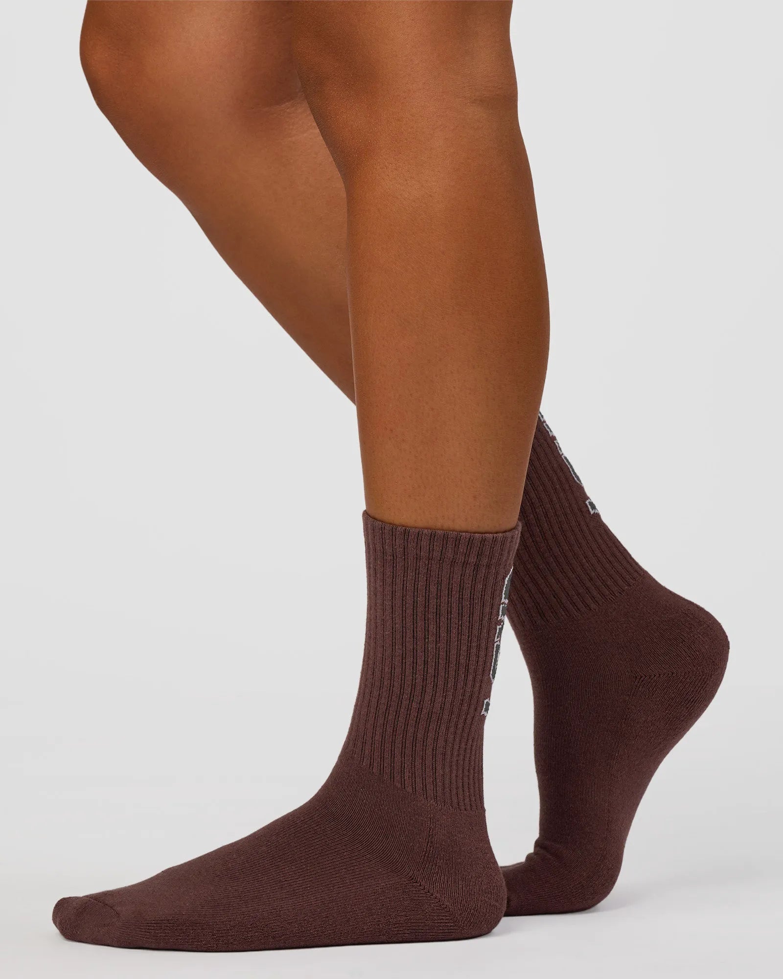 Dark Storm-Cocoa Powder-White