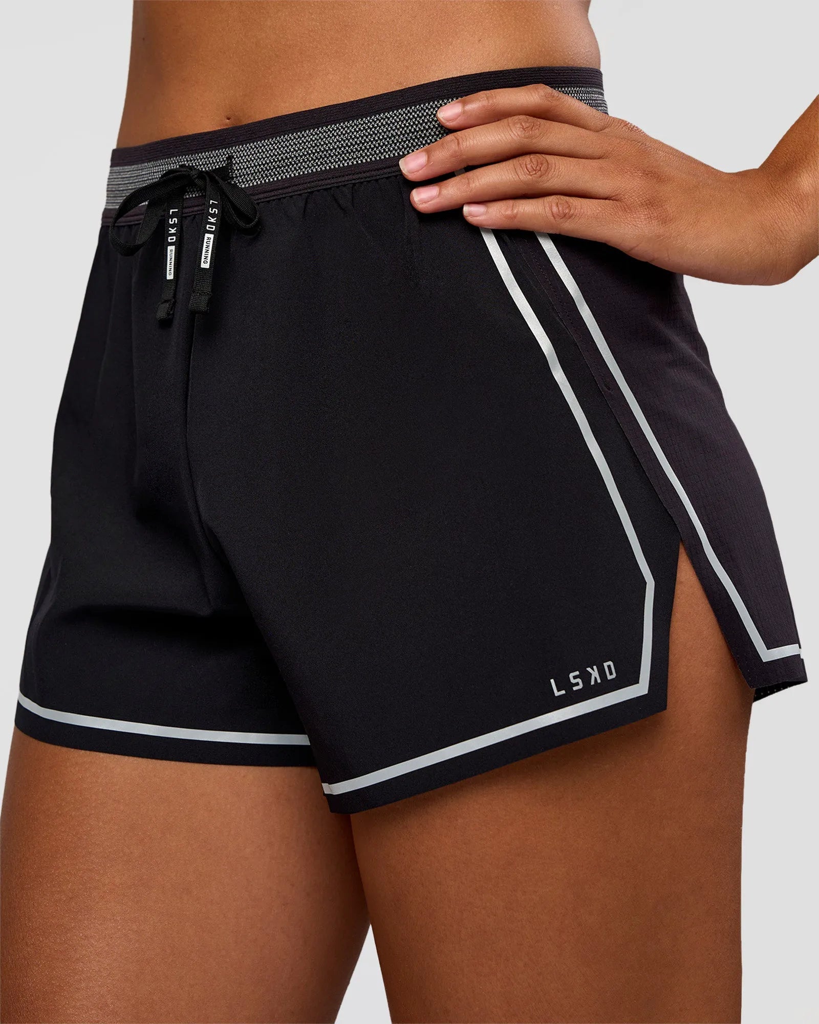 Black-Reflective