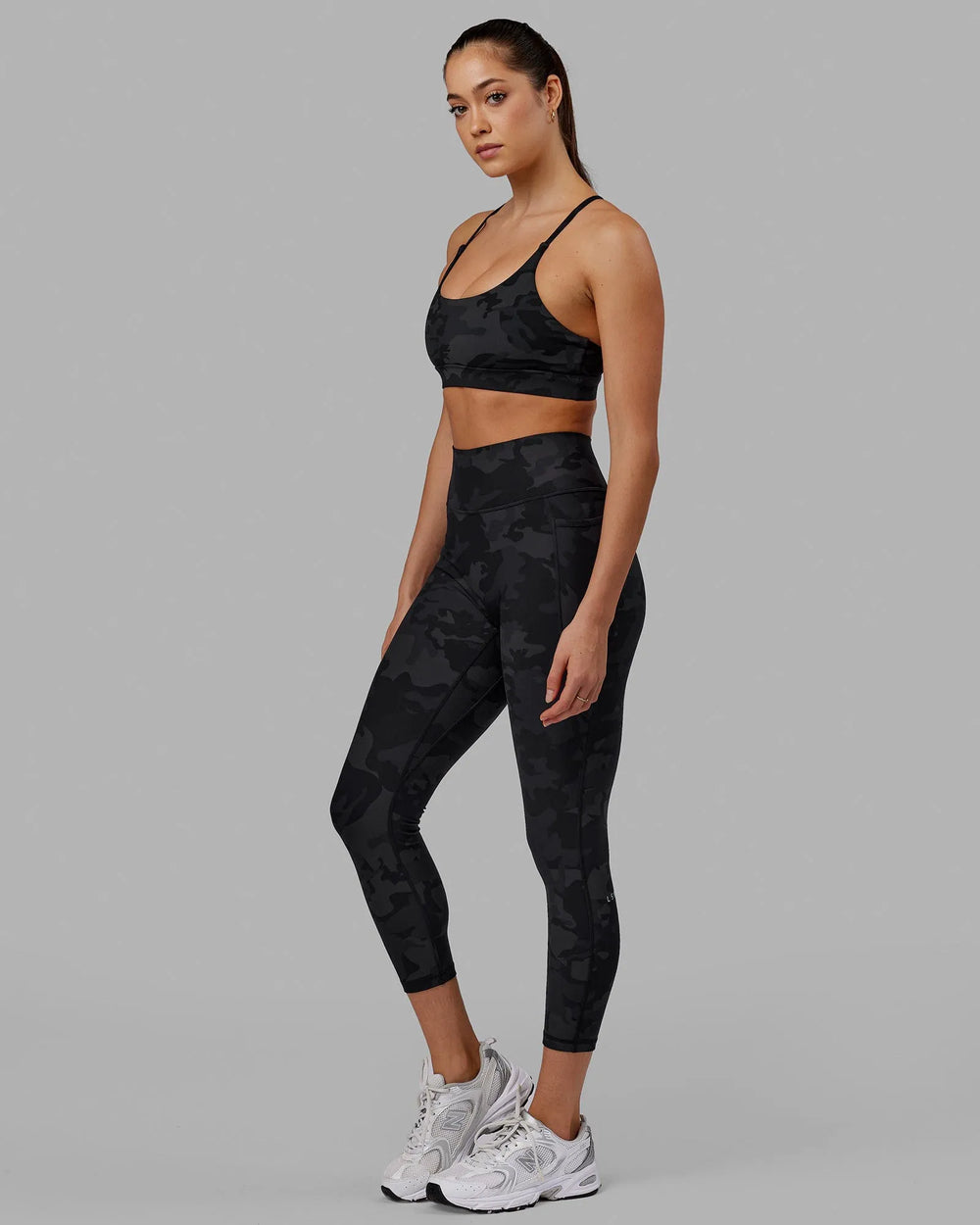 Black-Camo