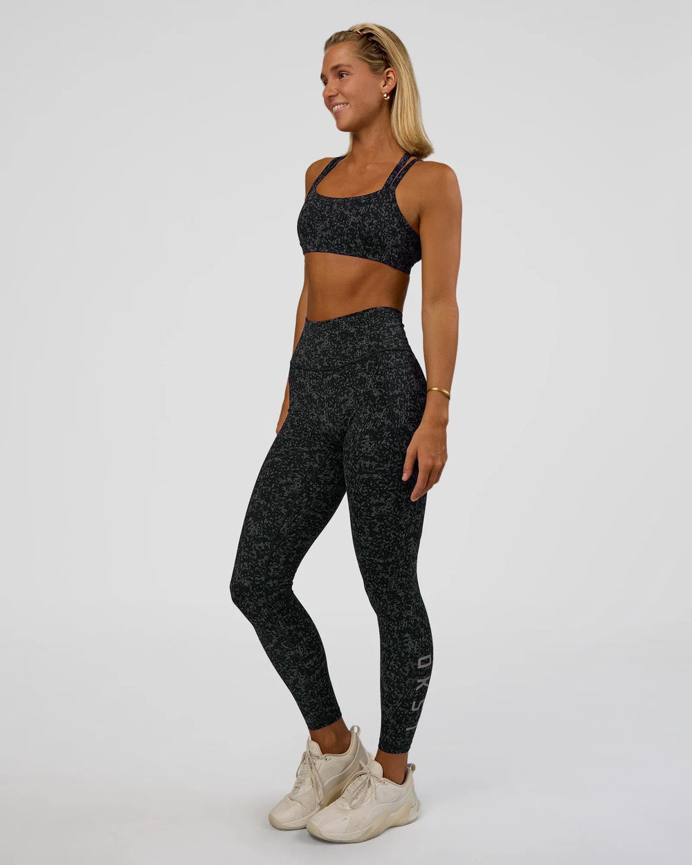Energy Print Black-Reflective