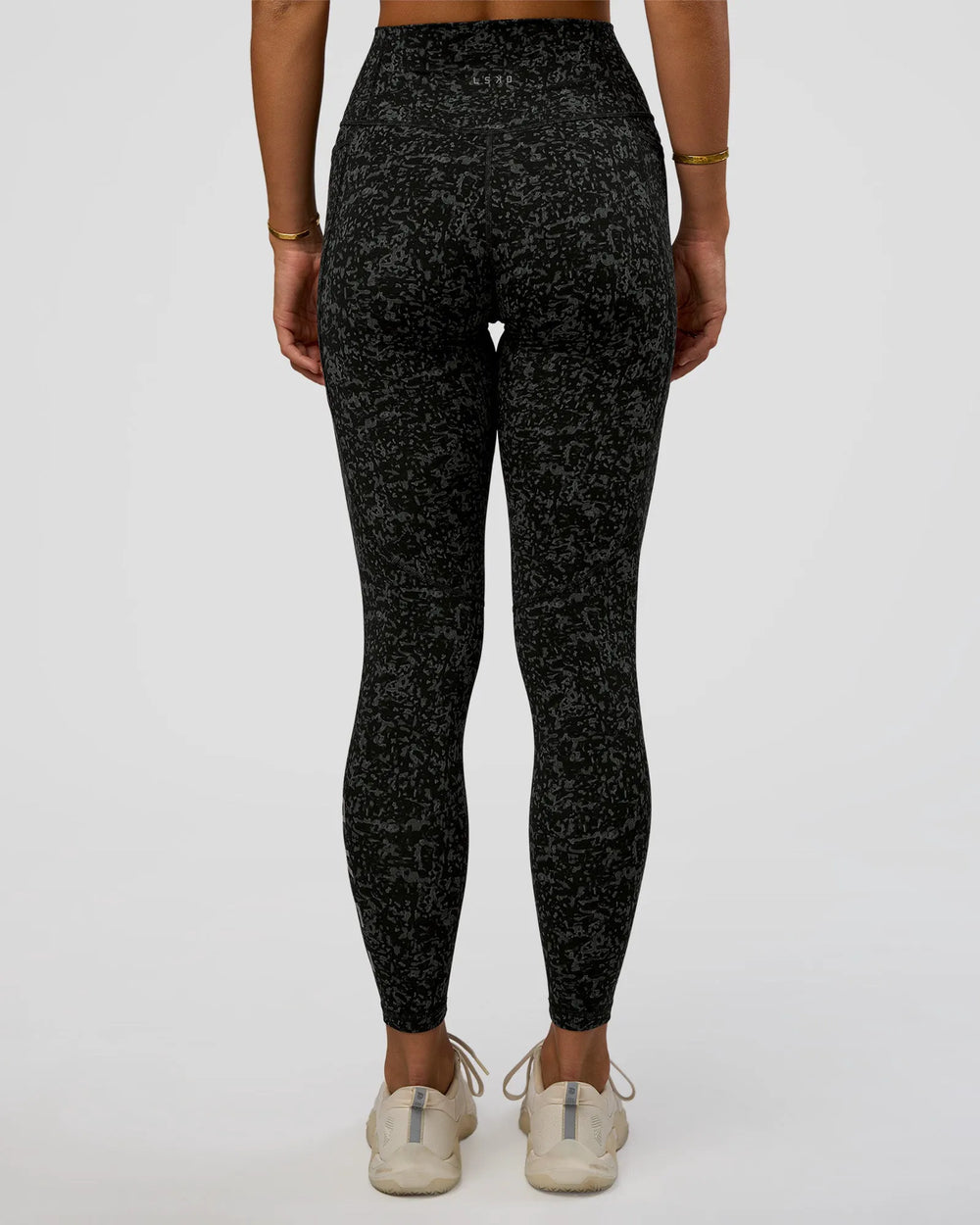 Energy Print Black-Reflective