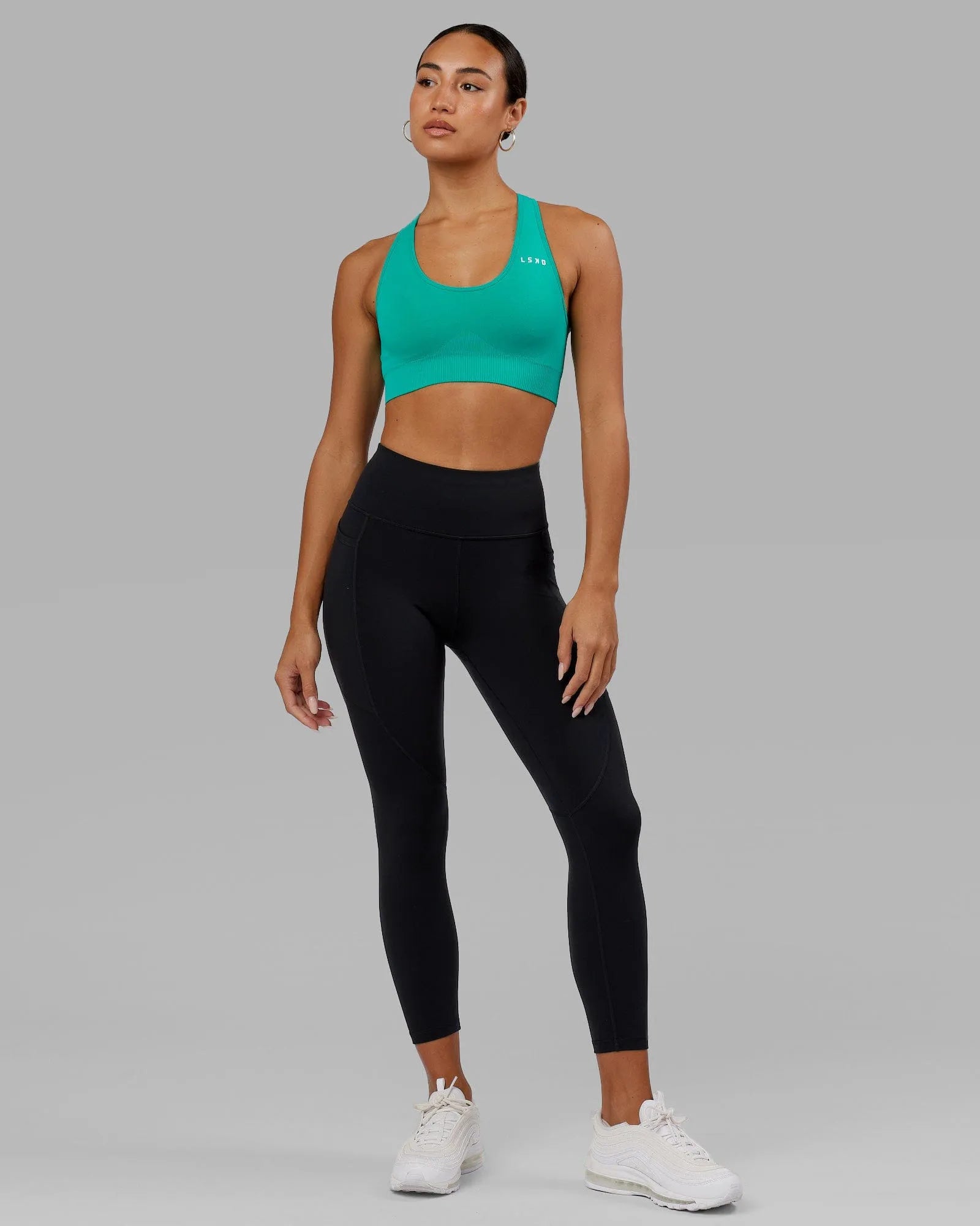 Black-Hyper Teal