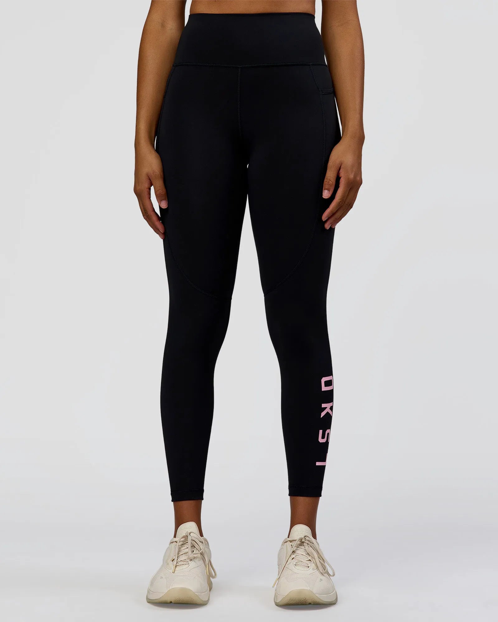 Black-Marshmallow