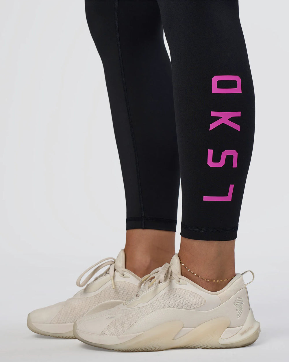 Black-Ultra Fuchsia