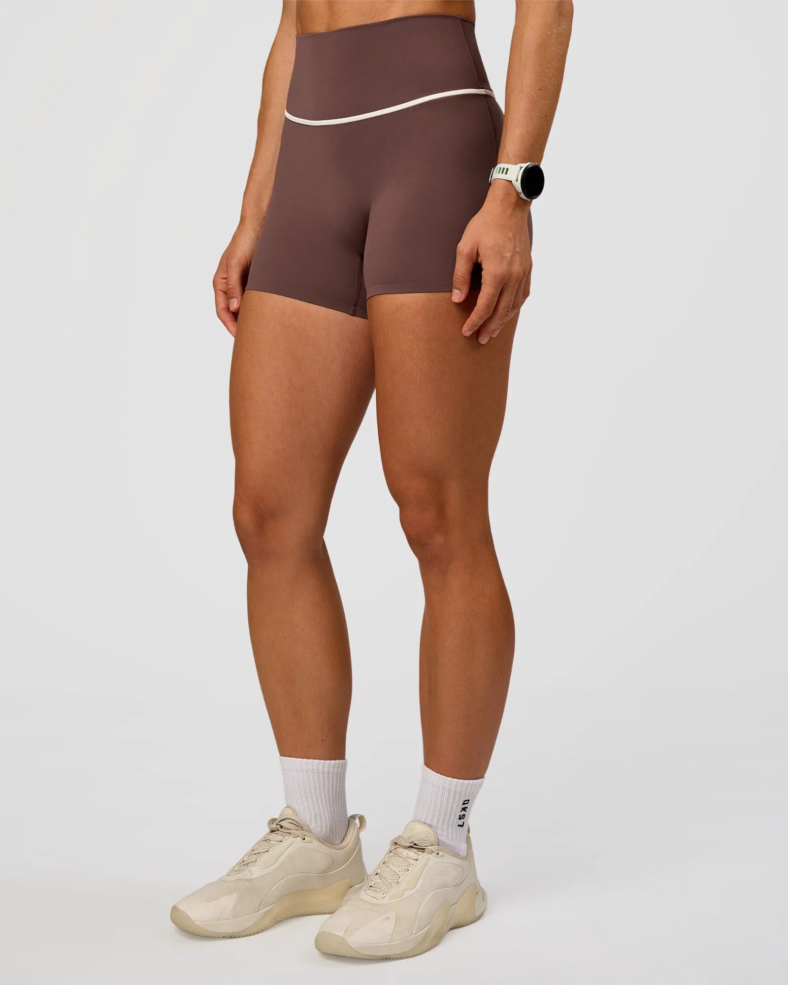 Cocoa Powder-Off White