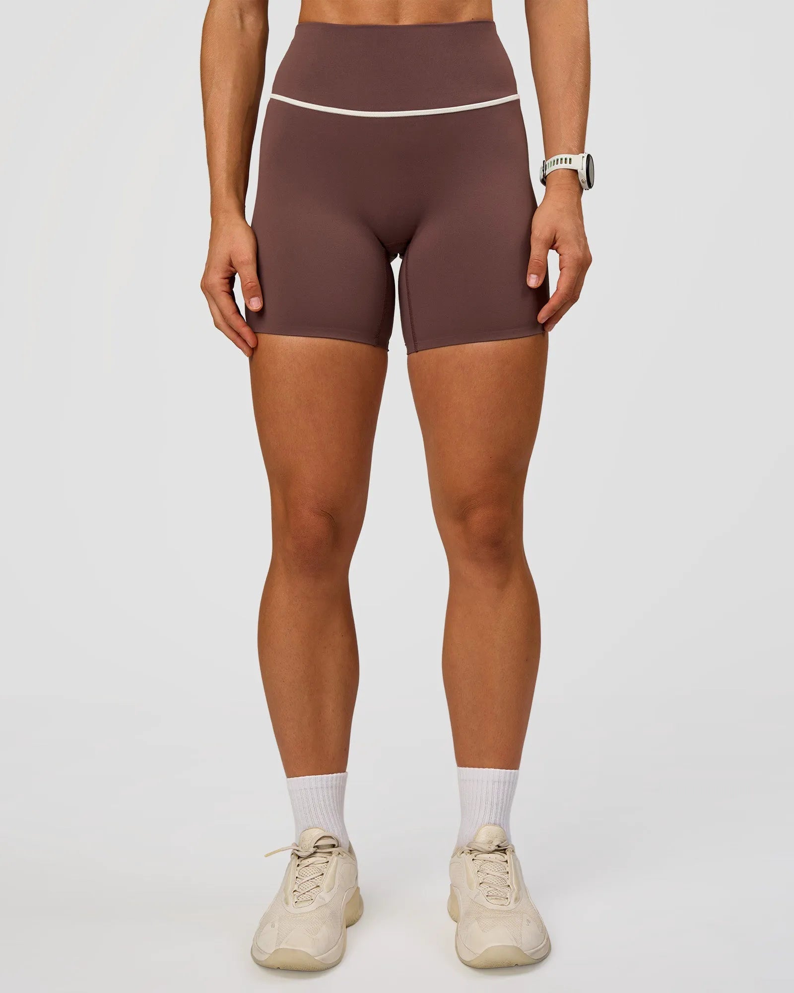Cocoa Powder-Off White