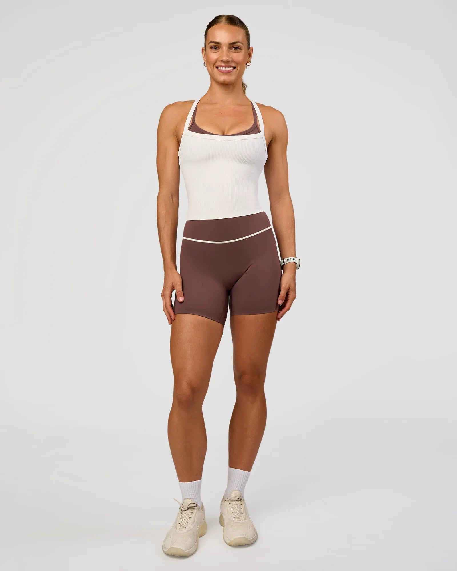Cocoa Powder-Off White