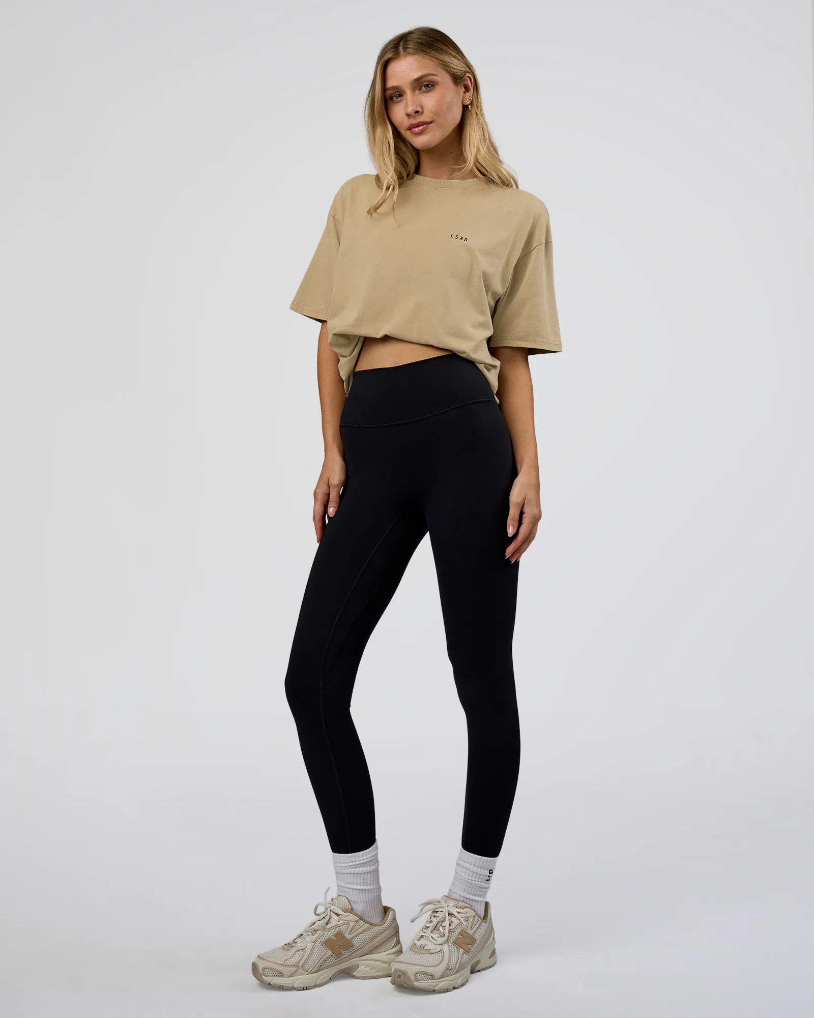 Greige Washed-Black