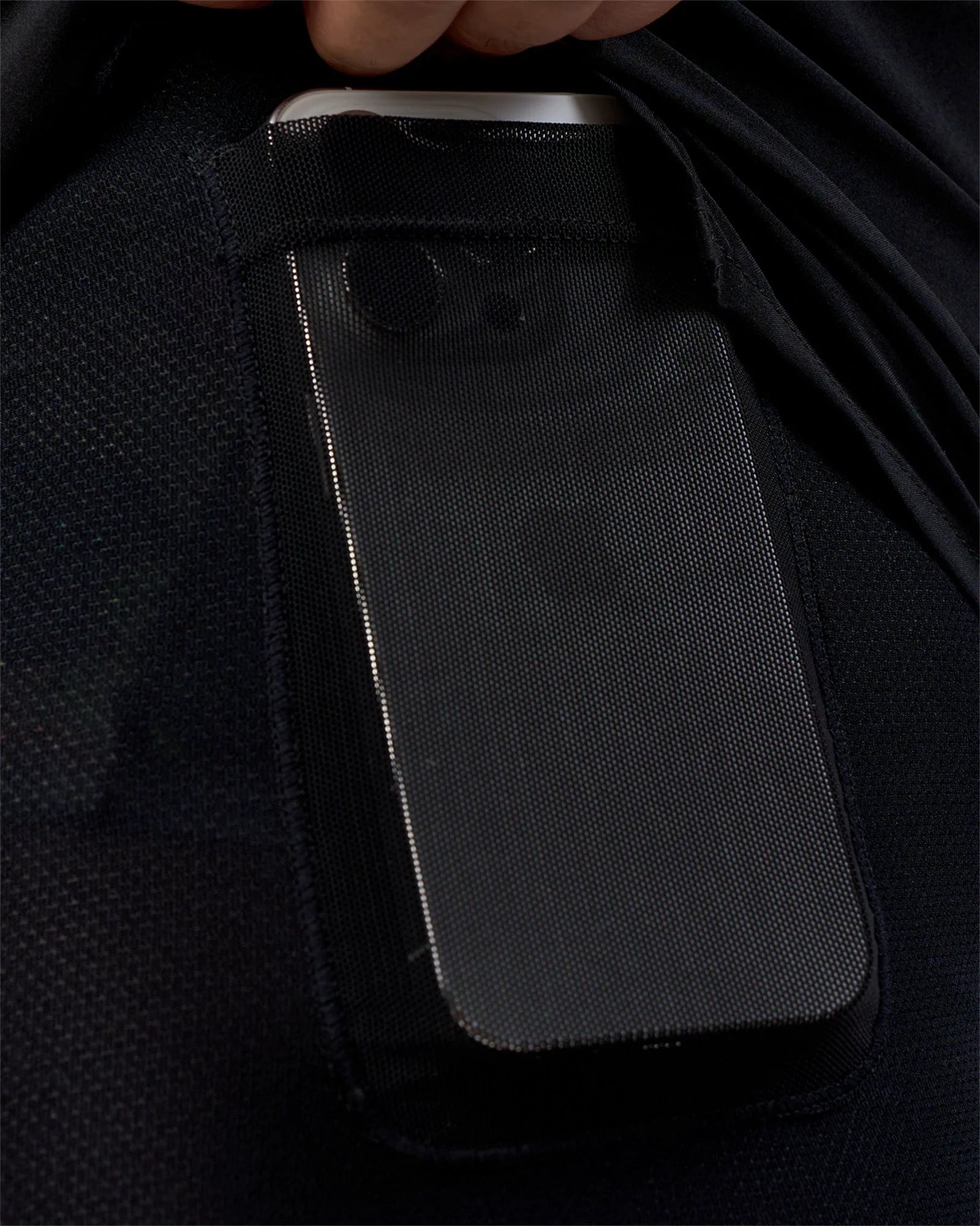 Black-Reflective