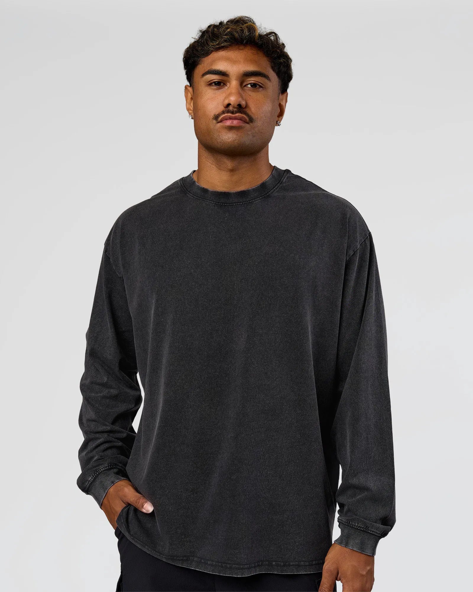 Black Washed-Black