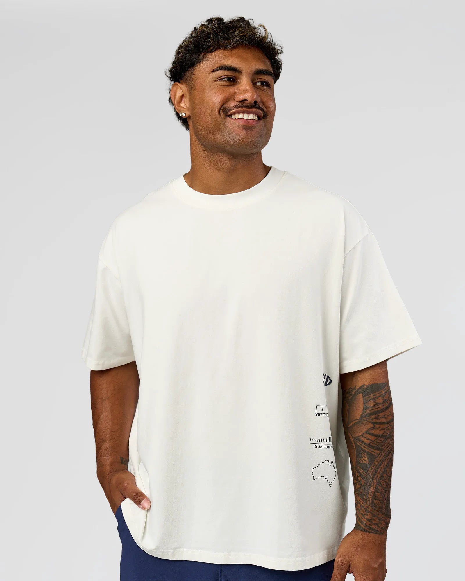 Off White Washed-Scarlet