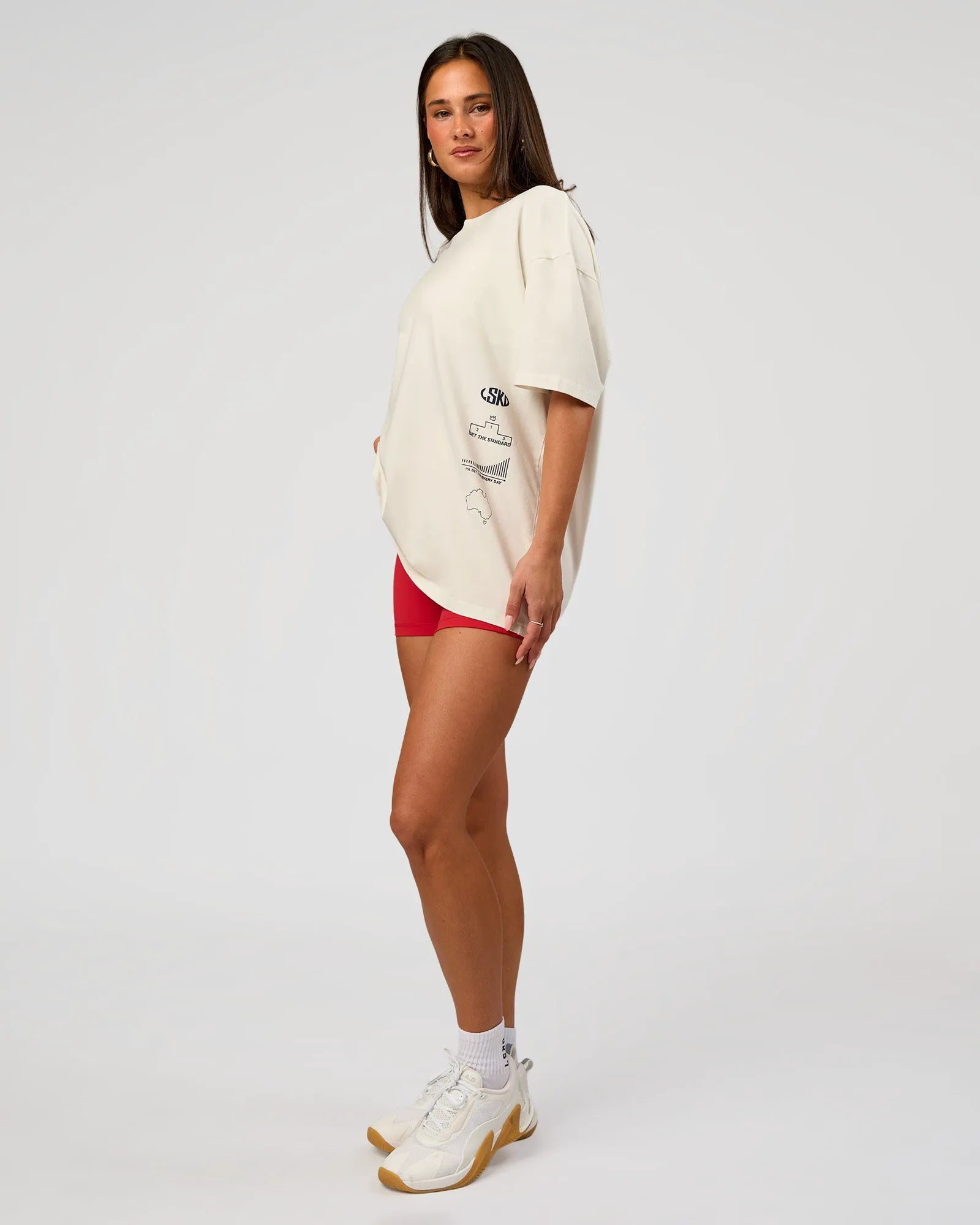 Off White Washed-Scarlet